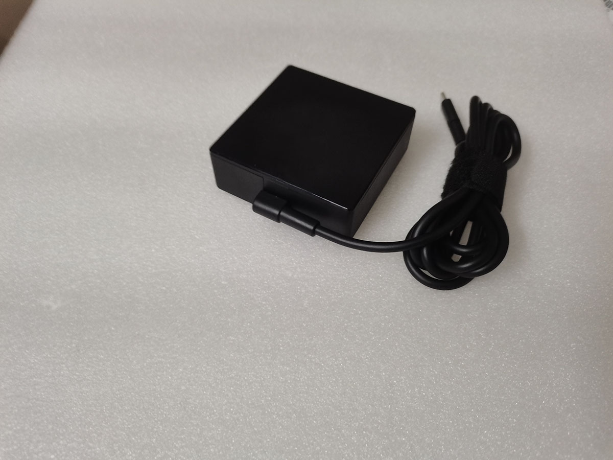 ADP-130HB B 20V 6.5A TYPE-C 13 - Pc Gaming Uk avis et prix