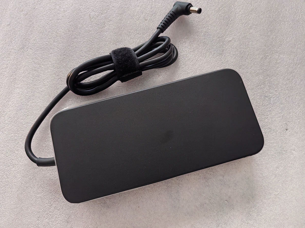 Adaptateur secteur OEM Slim De - Pc Gaming Uk avis et prix
