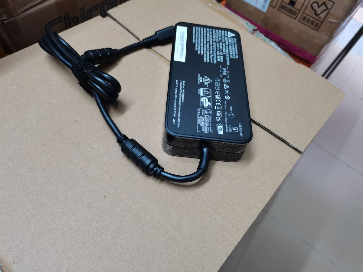Adaptateur secteur OEM Delta 2 - Pc Gaming Uk avis et prix