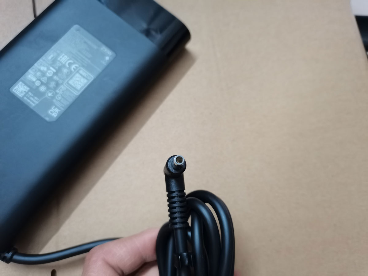 OEM 19.5V 11.8A M35733-001 TPN - Pc Gaming Uk avis et prix