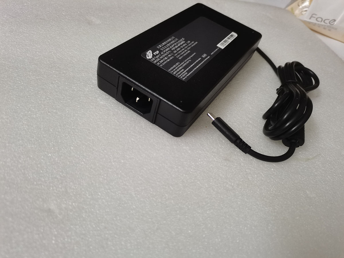 Nouveau mince OEM FSP 28V 5A F - Pc Gaming Uk avis et prix
