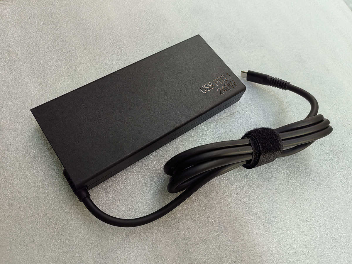 Nouveau OEM ADP-240KB BA Delta - Pc Gaming Uk avis et prix